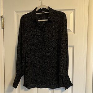 Hidden Buttons Blouse with Rushed Sleeves